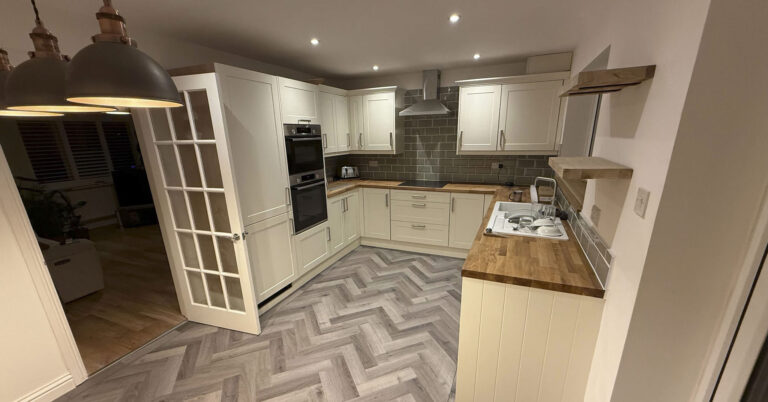 Kitchen Renovation Littlehampton Banner 1